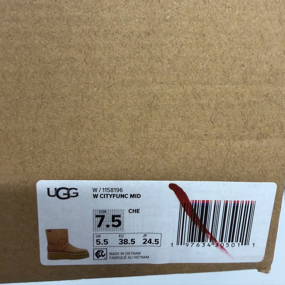💥💥 New UGG Women's CityFunc Mid Boots - Picture 11 of 11